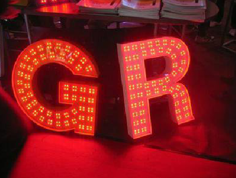 周宁LED发光字常见的安装误区。